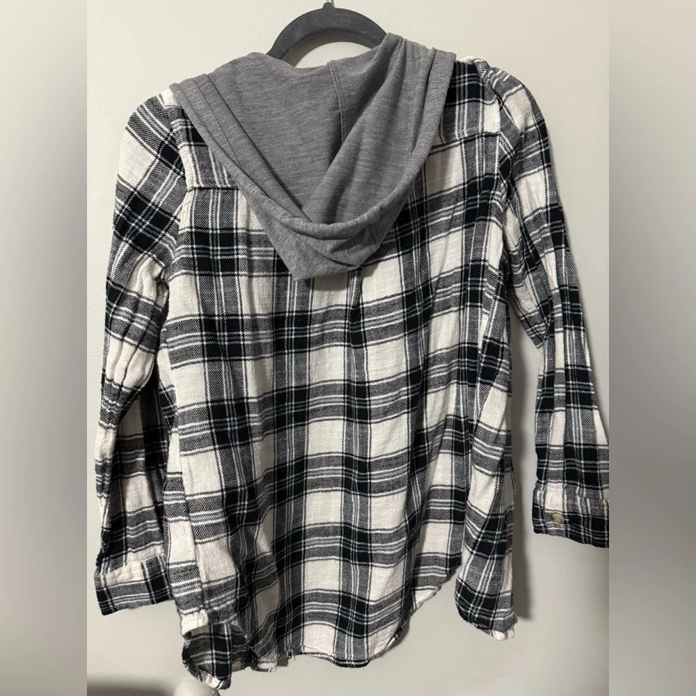 SO hooded plaid